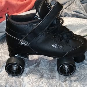 Pair of Pacer GTX 500 with the Mach 5 Pacer wheels